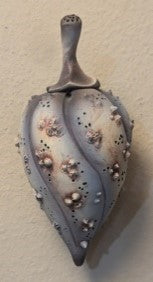 Andy Rogers Ceramics - Small Wall Seed #AR42