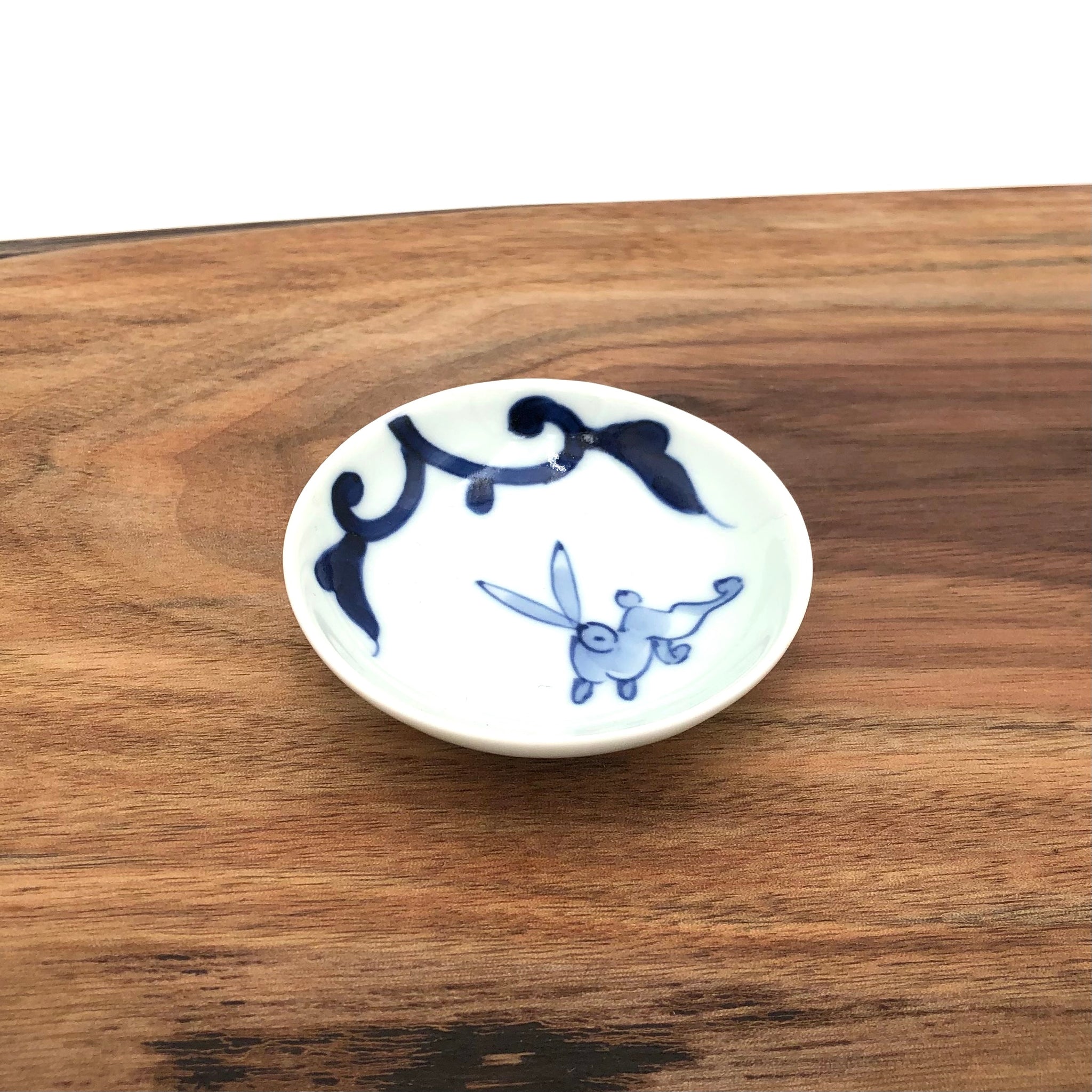 TRIPWARE Japan - Round Painted Porcelain Soy Sauce Dish (Blue Rabbit)